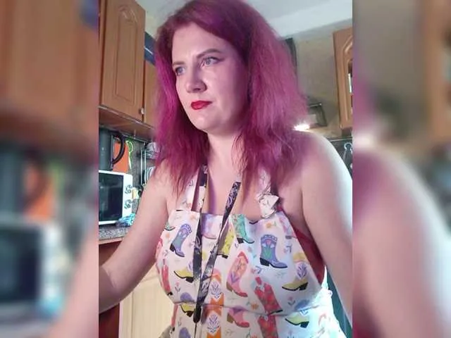 Hotforunow – webcam model profile photo Image 9