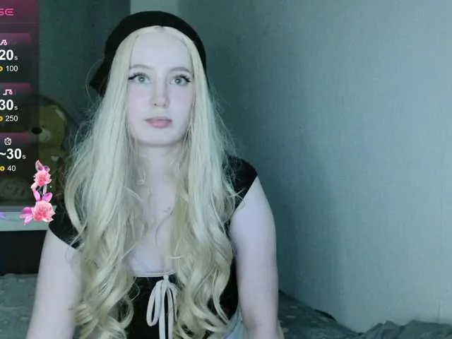 SusyBlair – webcam model profile photo Image 14