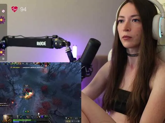 SelennaMoon – webcam model profile photo Image 14