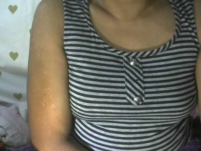 SusyBlair – webcam model profile photo Image 12