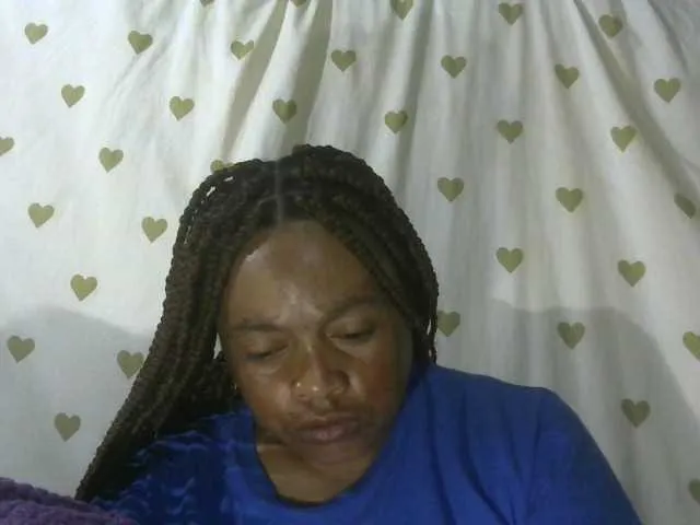 SusyBlair – webcam model profile photo Image 16