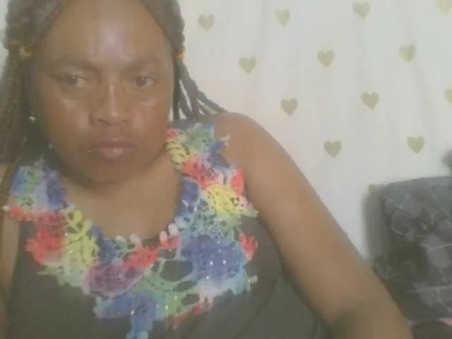 SusyBlair – webcam model profile photo Image 17