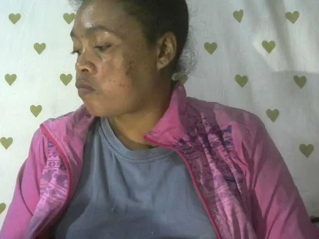 SusyBlair – webcam model profile photo Image 7