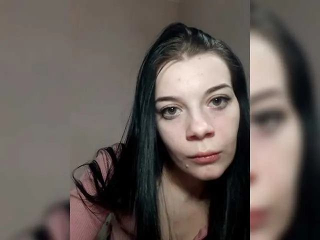 Luna29a – webcam model profile photo