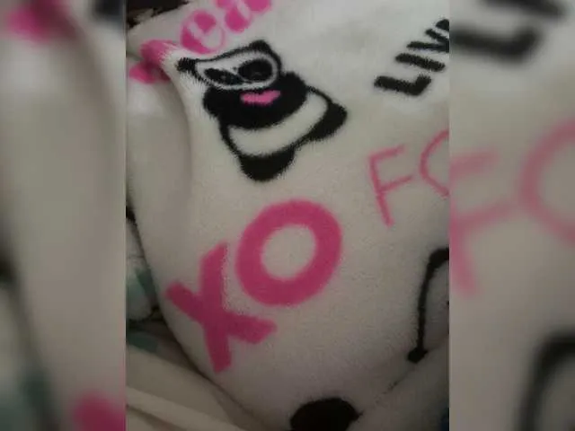 Zipper1970 – webcam model profile photo Image 17