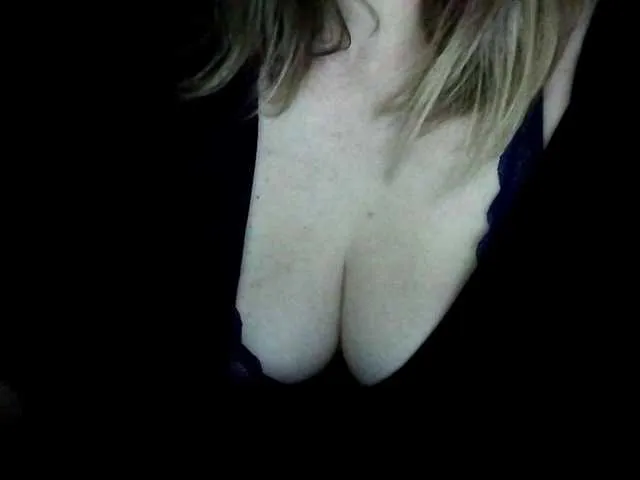 SilviaPastori – webcam model profile photo Image 4