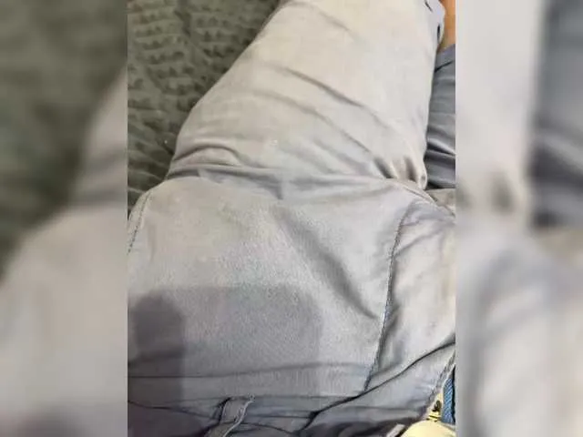 British_EmJess – webcam model profile photo Image 11