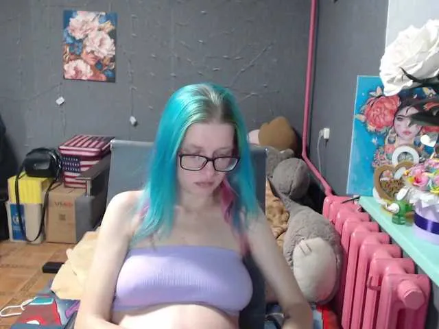 British_EmJess – webcam model profile photo Image 3