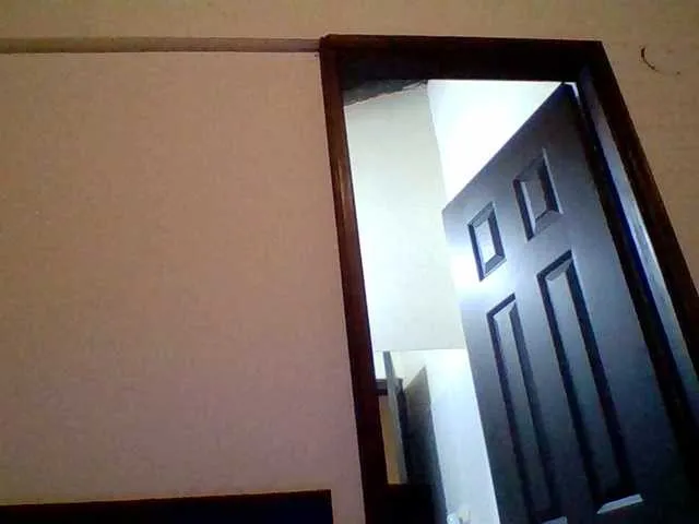 dirtypub – webcam model profile photo Image 6