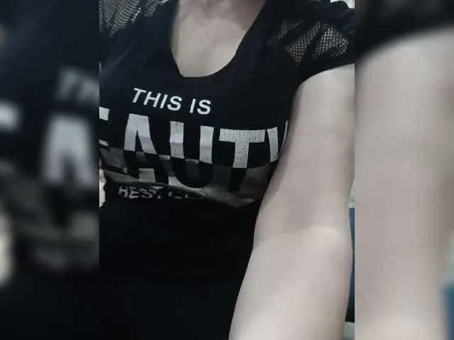 Hanna_Blondee – webcam model profile photo Image 10