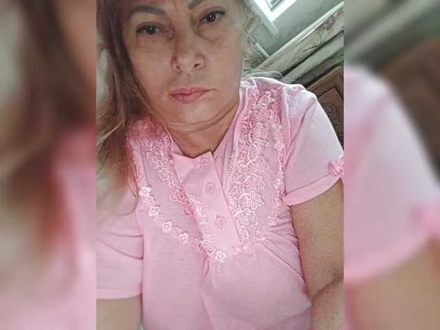 SusyBlair – webcam model profile photo Image 18