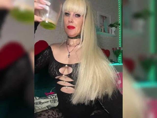 Kris-76 – webcam model profile photo Image 5