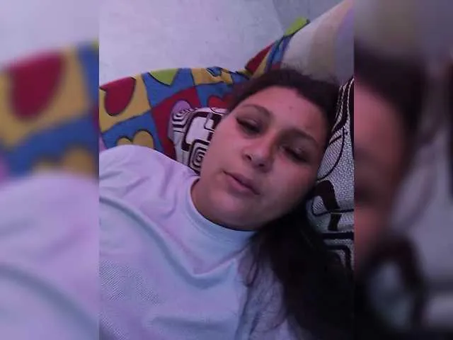 BlondeScarlettx – webcam model profile photo Image 3