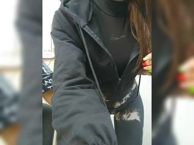 bunny_blonde – webcam model profile photo Image 8