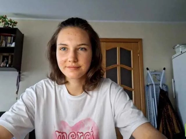 MaxieDungy – webcam model profile photo