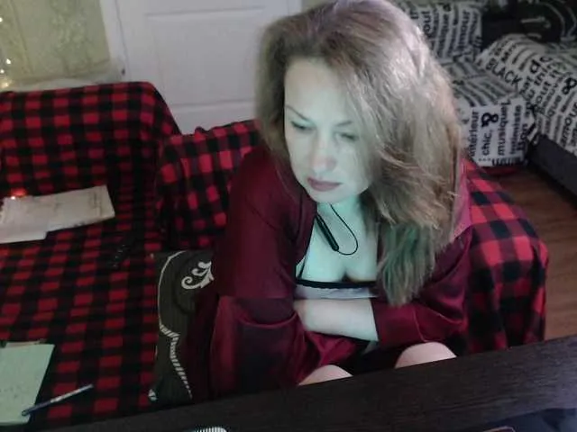 AvaRiccii – webcam model profile photo Image 15