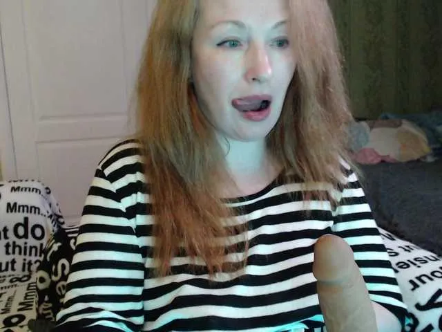 AvaRiccii – webcam model profile photo Image 5