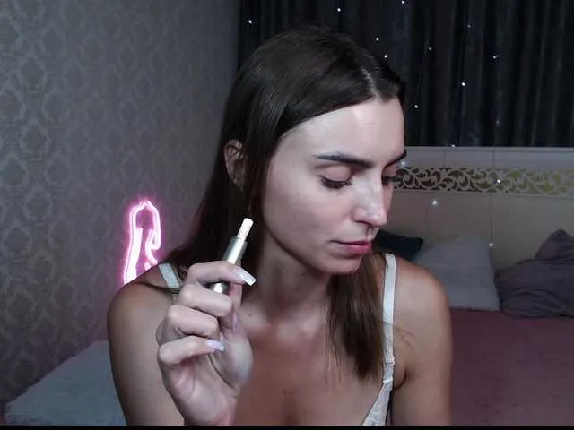 BrookeBratXO – webcam model profile photo Image 7