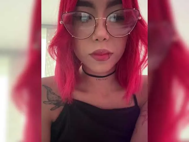 British_EmJess – webcam model profile photo Image 3