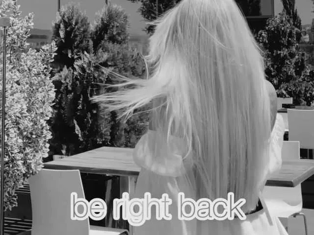 Valeriajade – webcam model profile photo Image 2