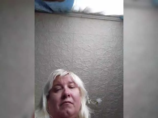 SelennaMoon – webcam model profile photo Image 12