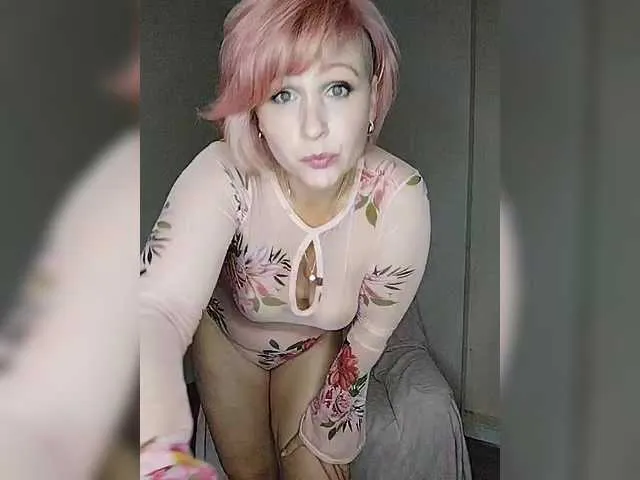 GlamGran – webcam model profile photo Image 8