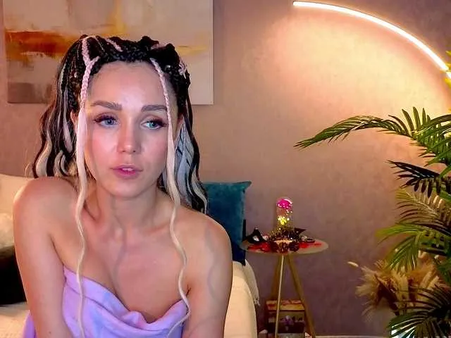 Adel9 – webcam model profile photo Image 4