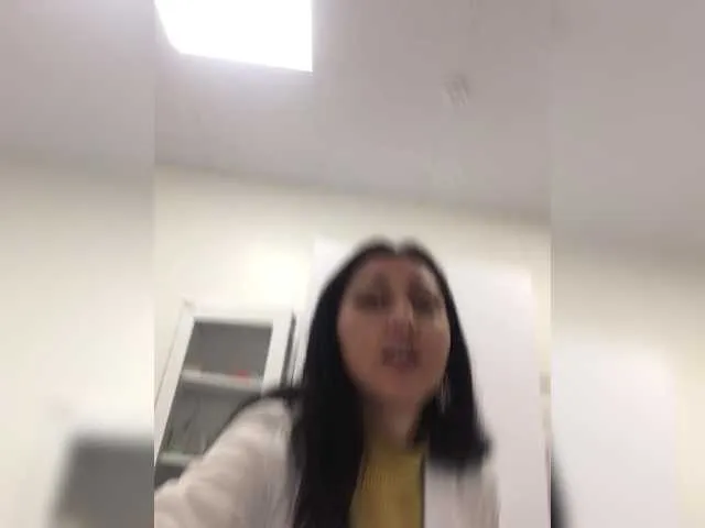 SusyBlair – webcam model profile photo Image 11