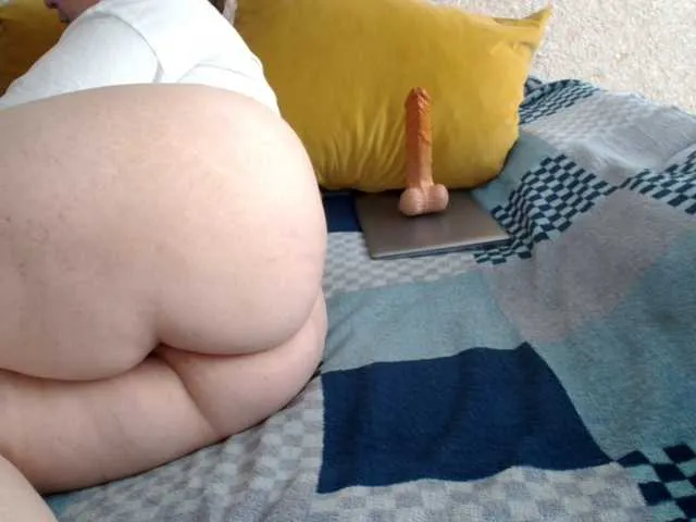 SusyBlair – webcam model profile photo Image 14