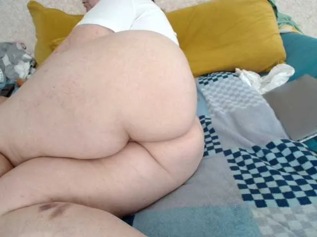 SusyBlair – webcam model profile photo Image 7