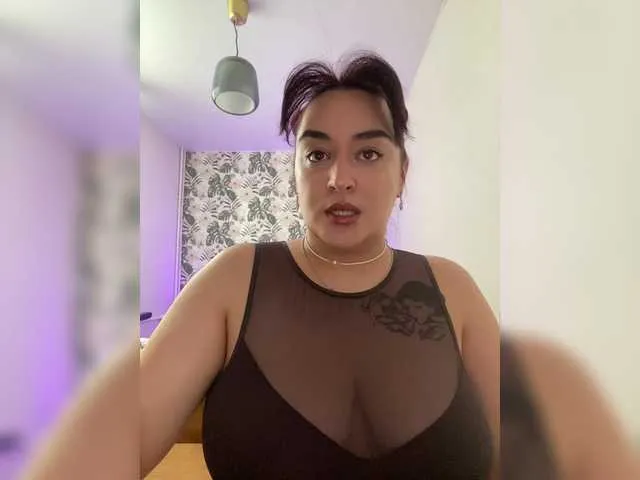 MilaLav – webcam model profile photo