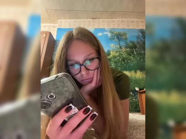 ELENA-XXX – webcam model profile photo Image 17