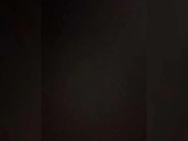 ELENA-XXX – webcam model profile photo Image 4