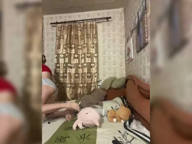 ELENA-XXX – webcam model profile photo Image 8