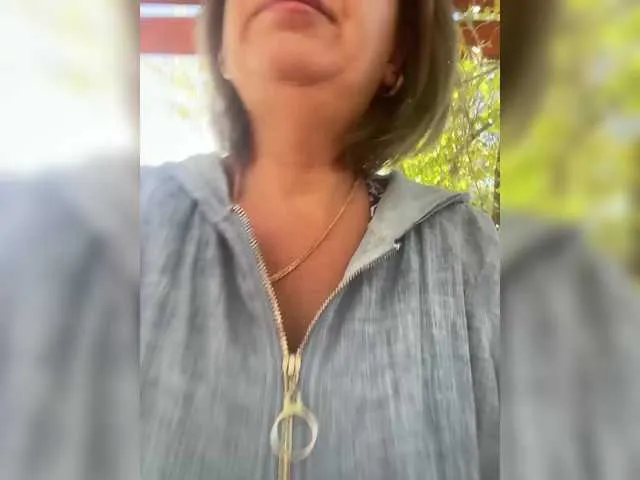 bunny_blonde – webcam model profile photo Image 15