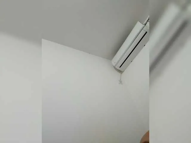 KrissyQueen – webcam model profile photo Image 7