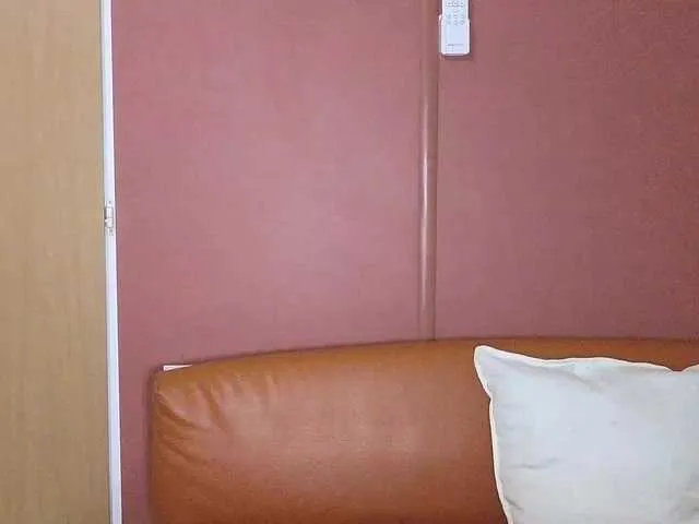 North-Pole – webcam model profile photo Image 10