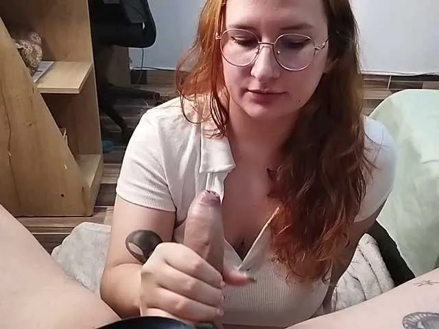 blondeangel_4u2 – webcam model profile photo Image 18