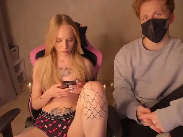 _Alicee_1 – webcam model profile photo Image 4