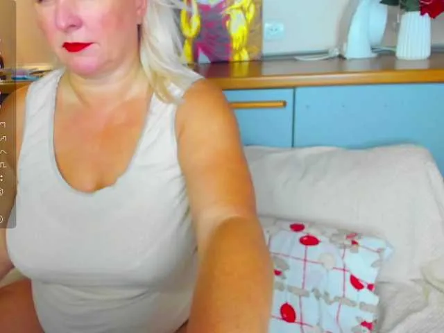 ELENA-XXX – webcam model profile photo Image 7