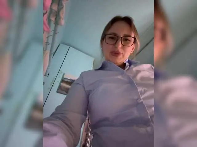 yourXgirl- – webcam model profile photo Image 19