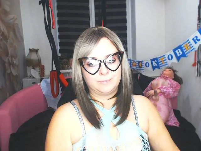 MarilynRainbow – webcam model profile photo Image 19