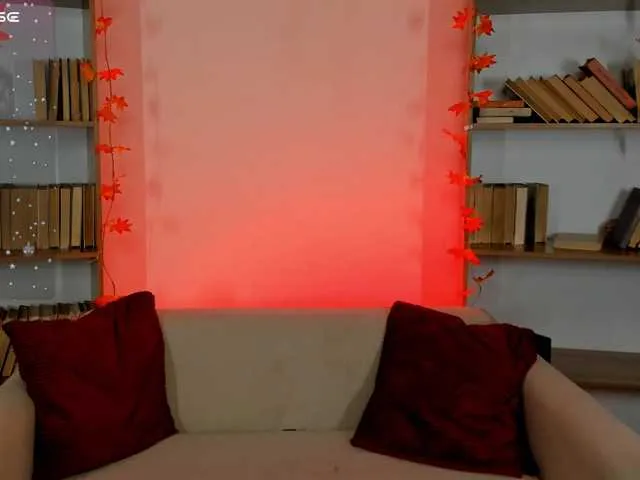 British_EmJess – webcam model profile photo Image 17