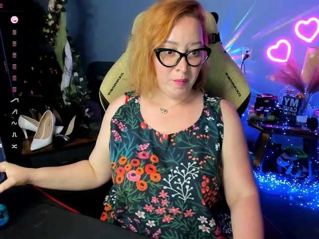 SusyBlair – webcam model profile photo Image 11