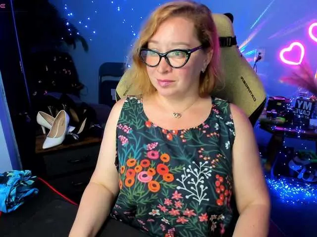 SusyBlair – webcam model profile photo Image 17