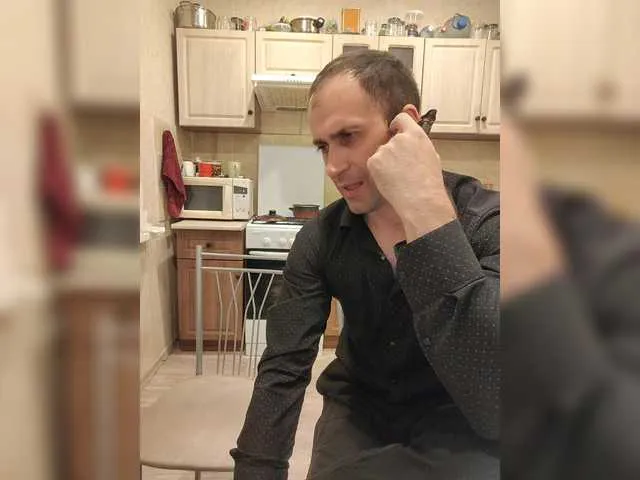 blondeangel_4u2 – webcam model profile photo Image 9