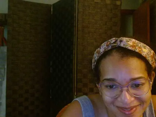 BlondeScarlettx – webcam model profile photo Image 10