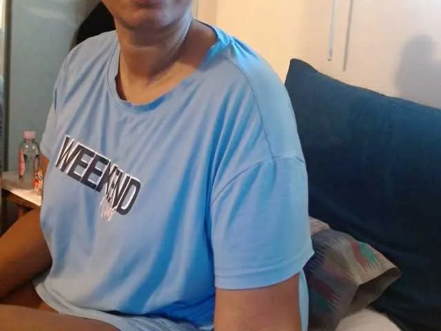 BlondeScarlettx – webcam model profile photo Image 18