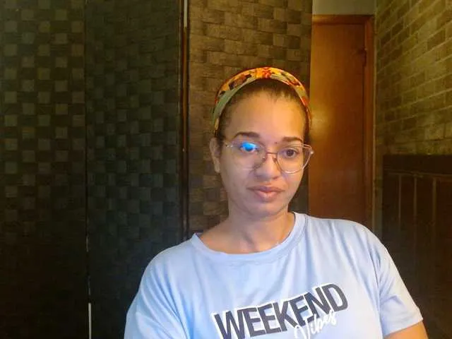 BlondeScarlettx – webcam model profile photo Image 4