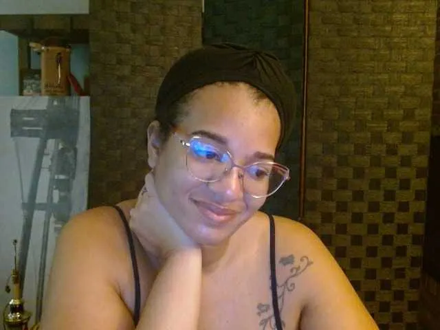 BlondeScarlettx – webcam model profile photo Image 6